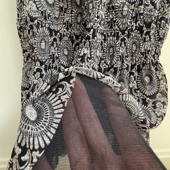 Michael Kors Women’s Floral Blouse V-Neck Tank Top Size XS - Picture 5 of 8